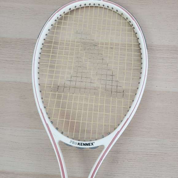 PRO KENNEX Ceramic Pro 90 (4 3/8" Grip) Good Condition - Picture 3 of 16